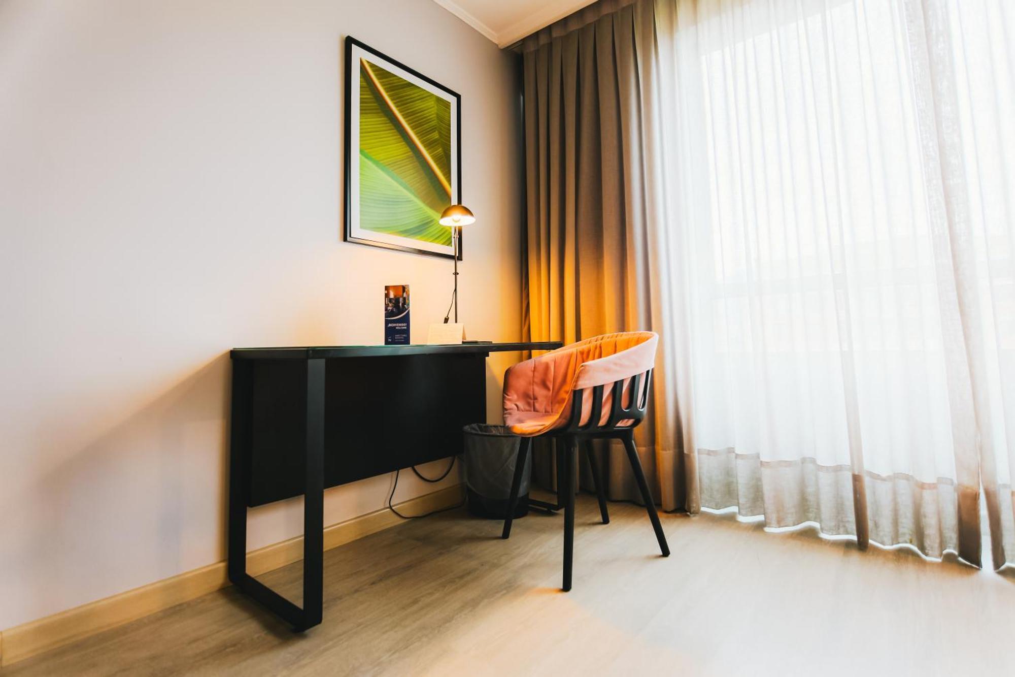 Novotel Santiago Las Condes Zewnętrze zdjęcie
